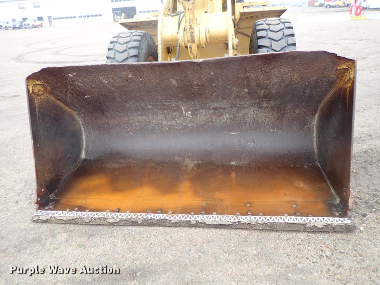 image for item DF1002 1998 Caterpillar 938G wheel loader