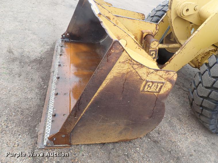 image for item DF1002 1998 Caterpillar 938G wheel loader