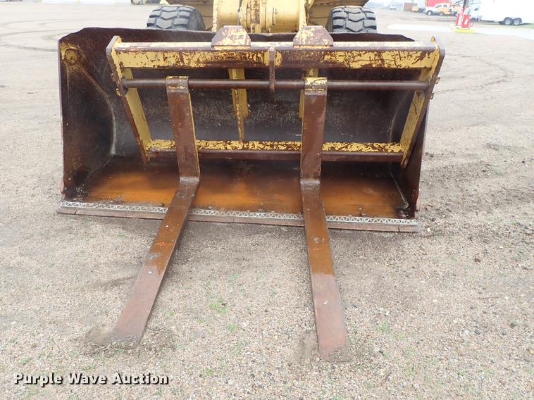 image for item DF1002 1998 Caterpillar 938G wheel loader