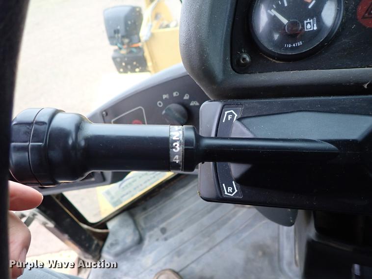 image for item DF1002 1998 Caterpillar 938G wheel loader