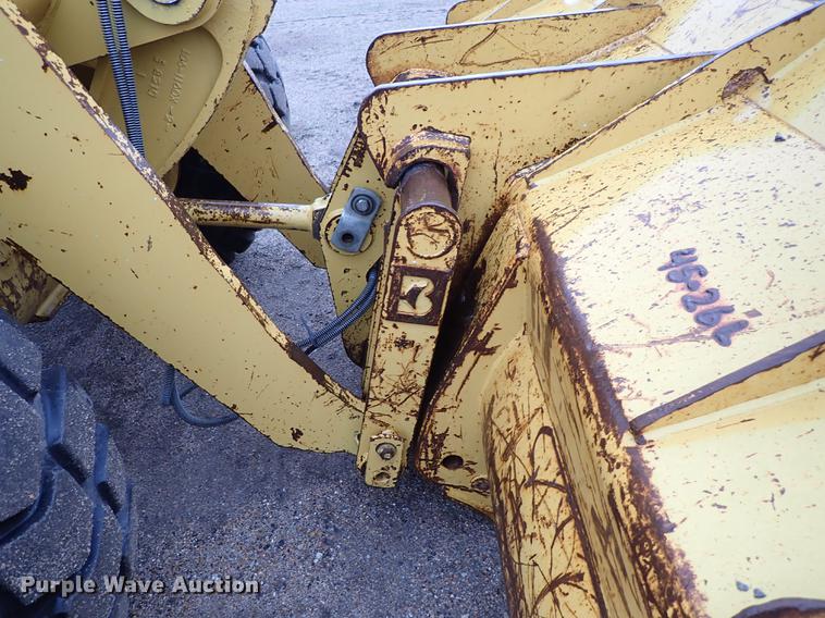 image for item DF1002 1998 Caterpillar 938G wheel loader