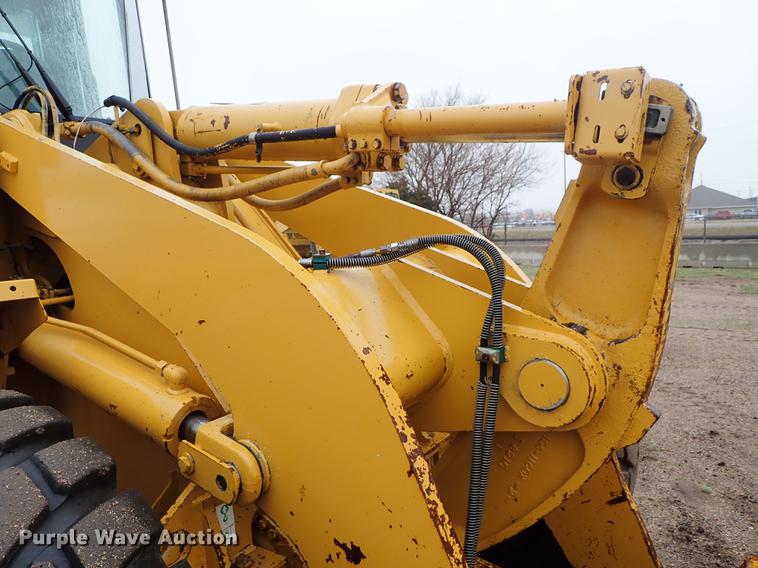 image for item DF1002 1998 Caterpillar 938G wheel loader