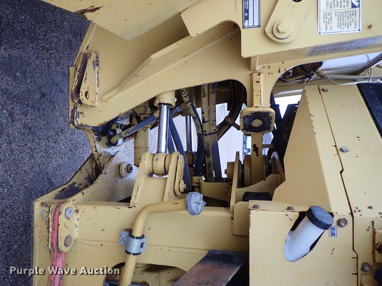 image for item DF1002 1998 Caterpillar 938G wheel loader