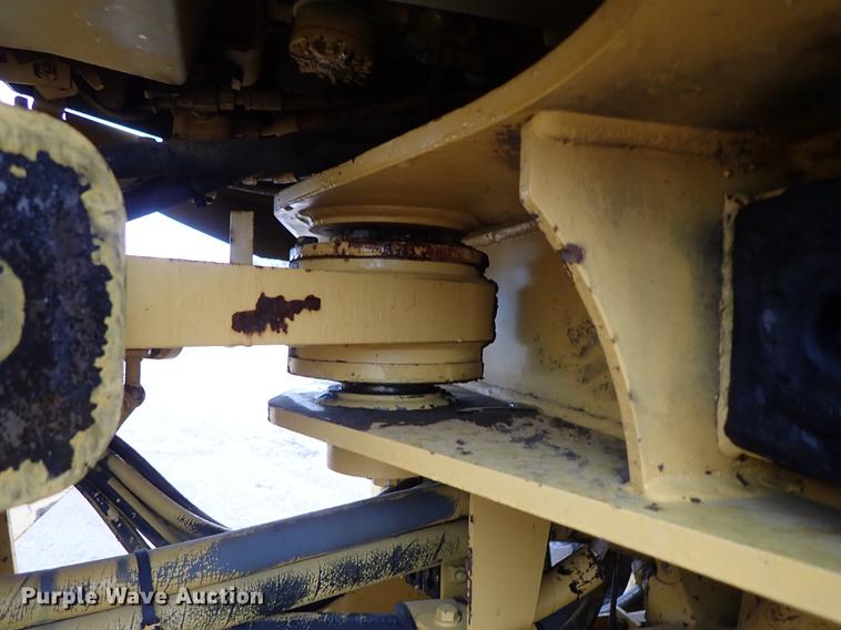 image for item DF1002 1998 Caterpillar 938G wheel loader