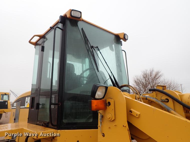 image for item DF1002 1998 Caterpillar 938G wheel loader