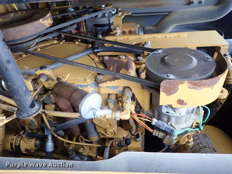 image for item DF1002 1998 Caterpillar 938G wheel loader