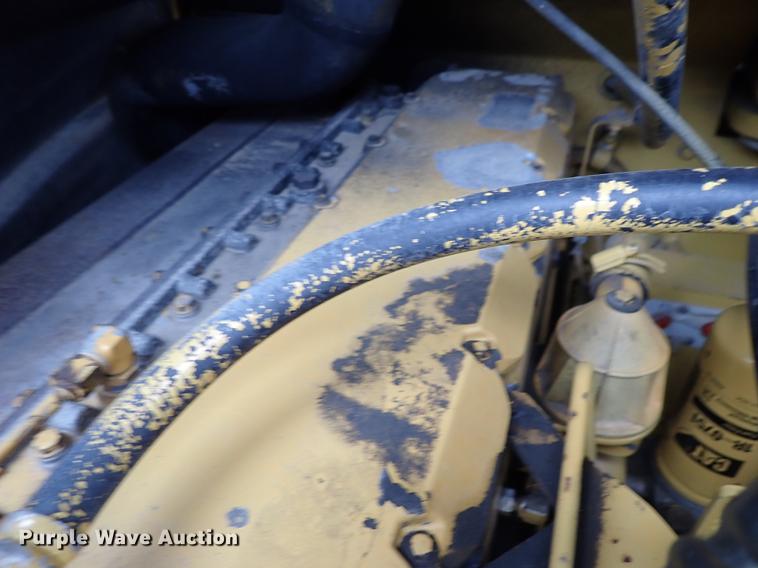 image for item DF1002 1998 Caterpillar 938G wheel loader