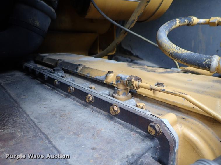 image for item DF1002 1998 Caterpillar 938G wheel loader