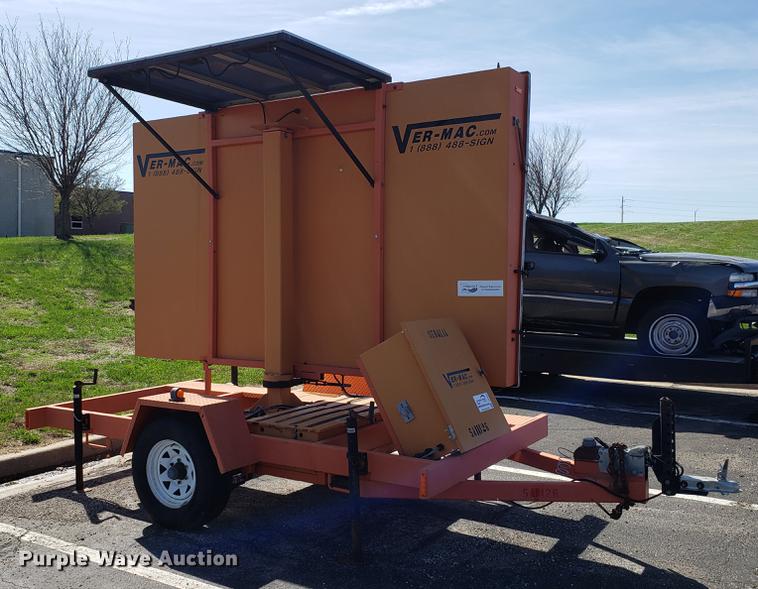 image for item DF3376 2004 Ver-Mac PCMS 1210QS message board