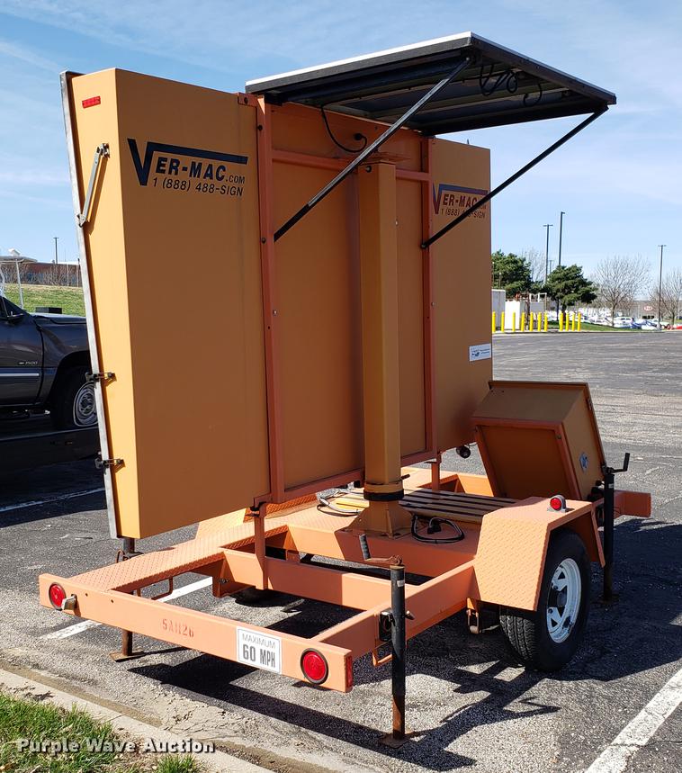 image for item DF3376 2004 Ver-Mac PCMS 1210QS message board