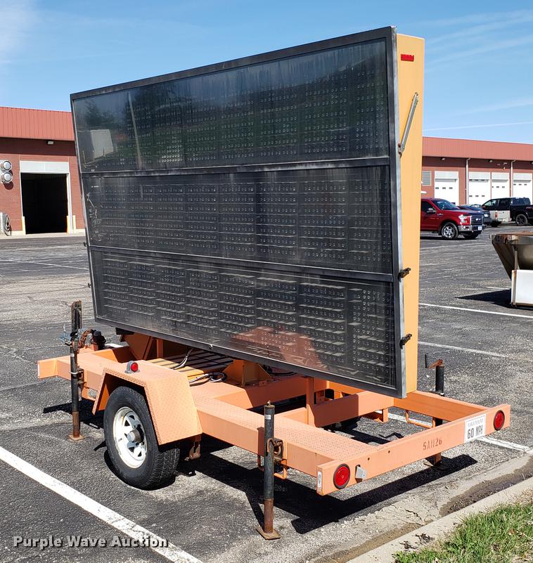 image for item DF3376 2004 Ver-Mac PCMS 1210QS message board