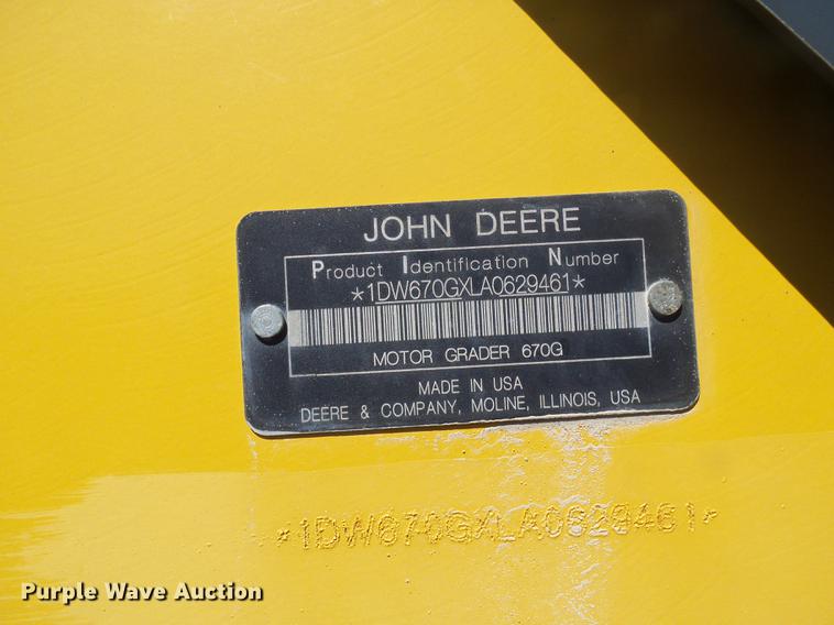 image for item DF7154 2010 John Deere 670G motor grader