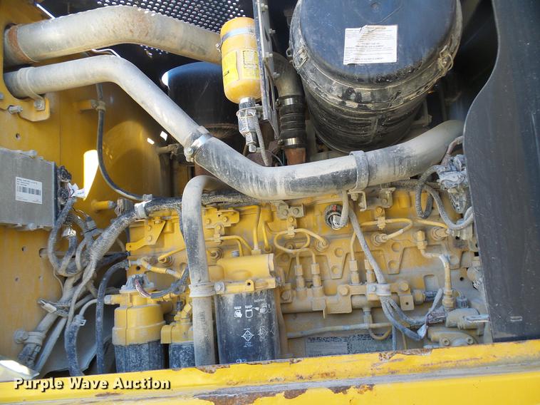 image for item DF7154 2010 John Deere 670G motor grader