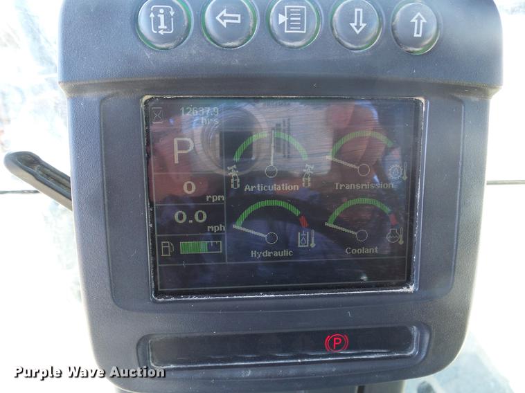 image for item DF7154 2010 John Deere 670G motor grader