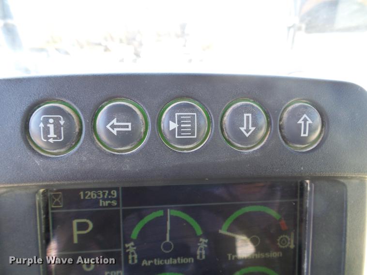 image for item DF7154 2010 John Deere 670G motor grader