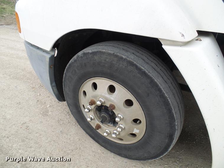 image for item DF7166 2002 Freightliner Century Class truck tractor