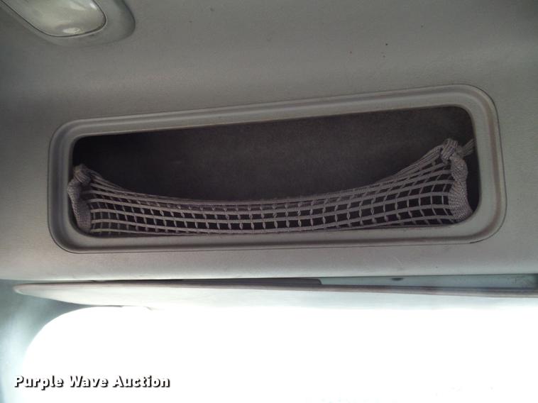 image for item DF7166 2002 Freightliner Century Class truck tractor