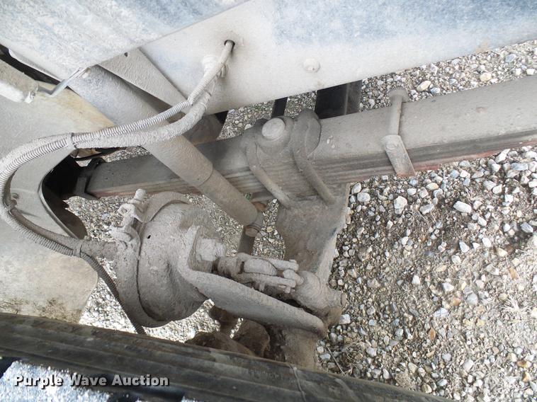 image for item DF7167 2001 Freightliner FL70 bucket truck