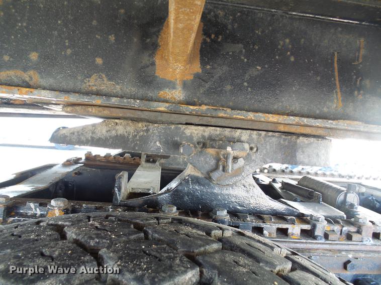 image for item DF7175 1994 Landoll tilt deck equipment trailer