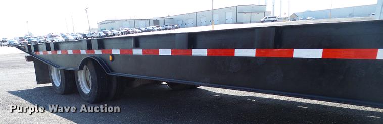 image for item DF7175 1994 Landoll tilt deck equipment trailer