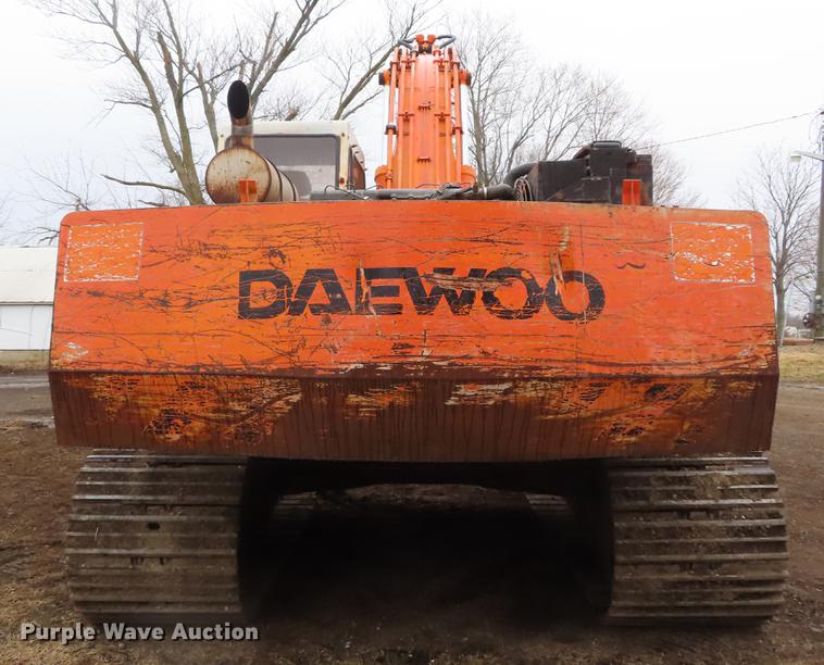image for item DF7710 1994 Daewoo DH280 excavator