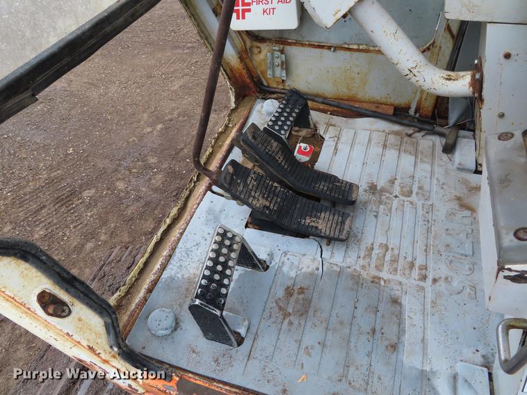 image for item DF7710 1994 Daewoo DH280 excavator