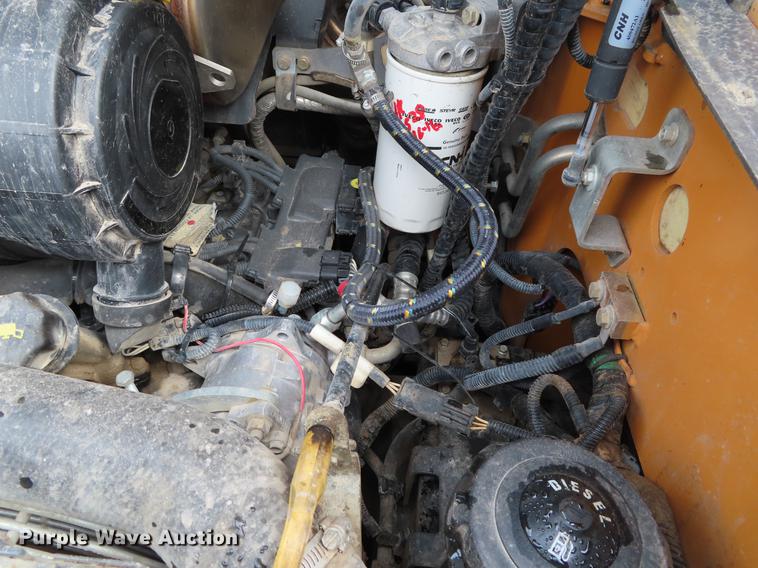 image for item DF7714 2015 Case SR270 skid steer