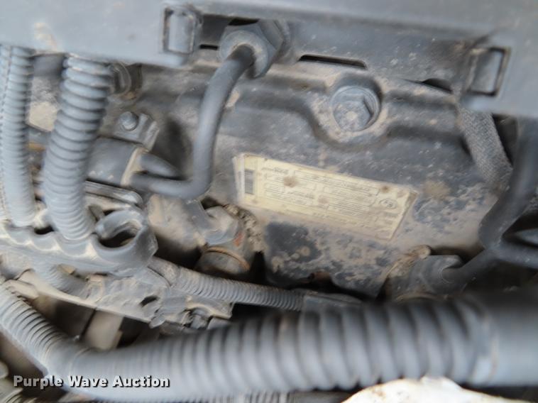 image for item DF7714 2015 Case SR270 skid steer