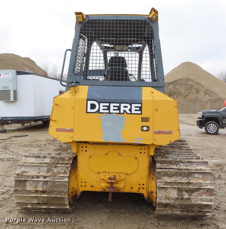 image for item DF7715 2005 John Deere 700J LGP dozer