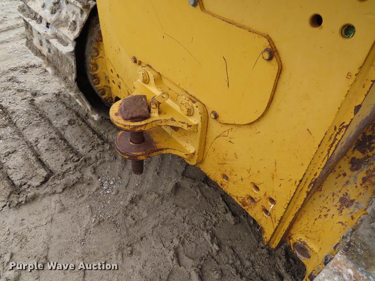 image for item DF7715 2005 John Deere 700J LGP dozer