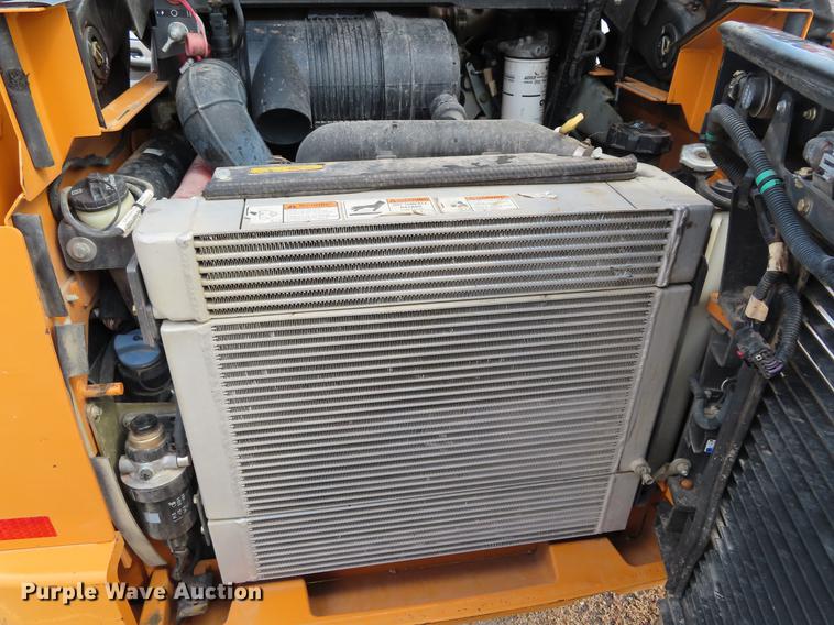 image for item DF7723 2015 Case TV380 skid steer