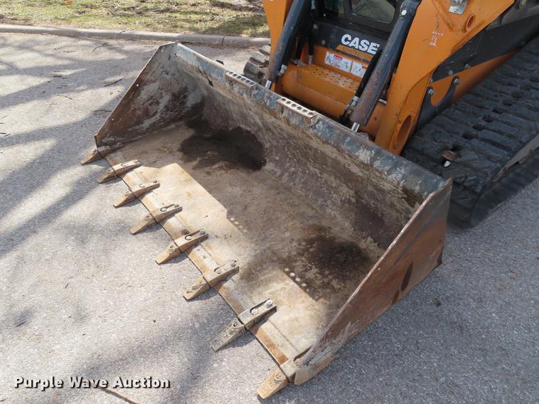 image for item DF7723 2015 Case TV380 skid steer