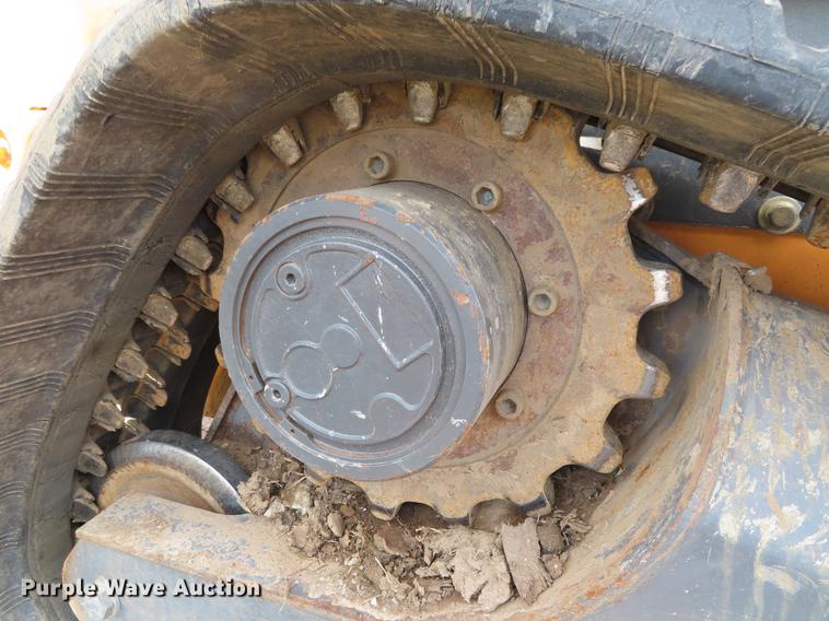 image for item DF7723 2015 Case TV380 skid steer