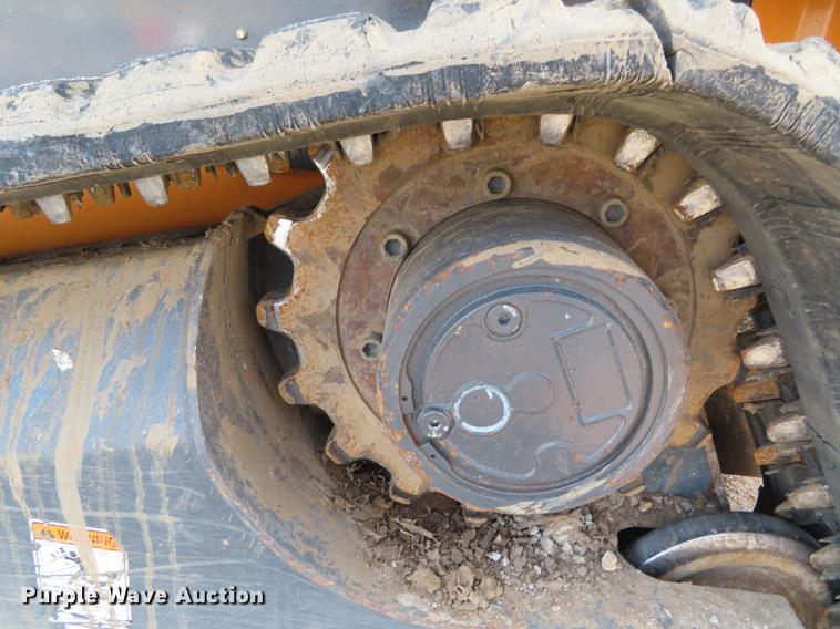 image for item DF7723 2015 Case TV380 skid steer