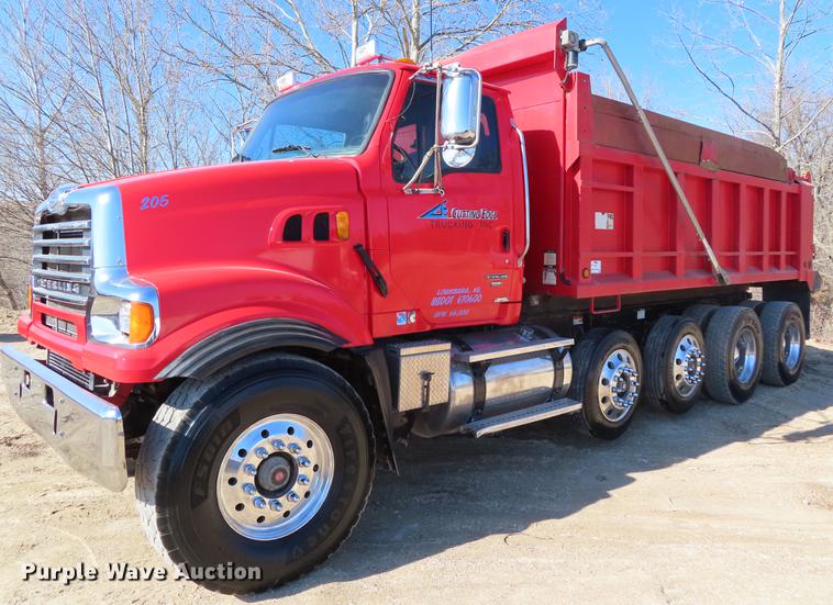 image for item DF7727 2008 Sterling LT9500 dump truck