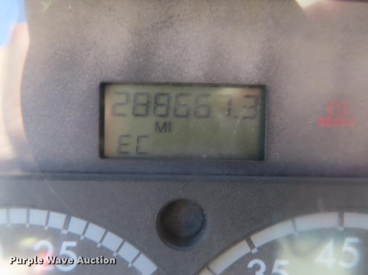 image for item DF7727 2008 Sterling LT9500 dump truck