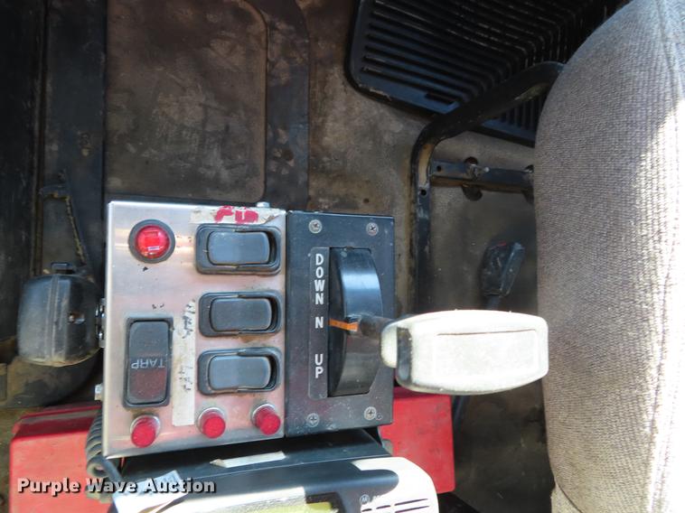 image for item DF7727 2008 Sterling LT9500 dump truck