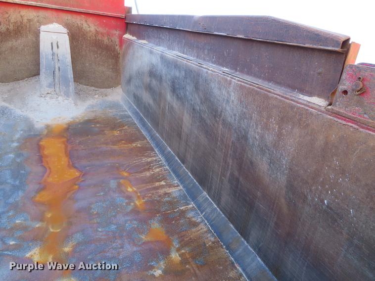 image for item DF7727 2008 Sterling LT9500 dump truck