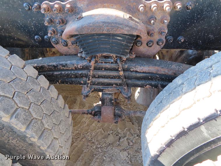 image for item DF7727 2008 Sterling LT9500 dump truck