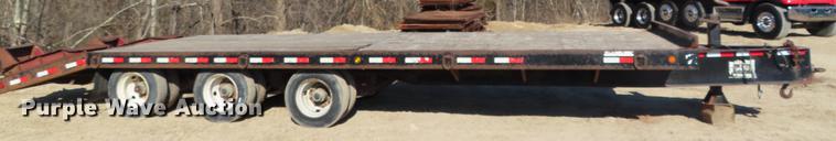 image for item DF7728 2005 Towmaster QT-50 equipment trailer