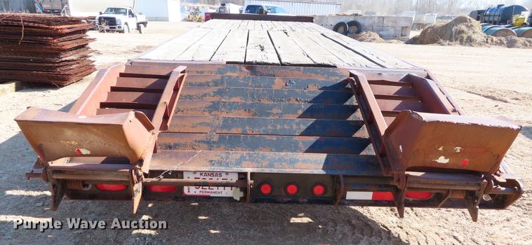 image for item DF7728 2005 Towmaster QT-50 equipment trailer