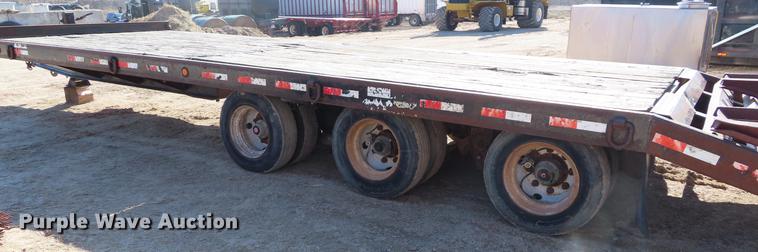 image for item DF7728 2005 Towmaster QT-50 equipment trailer