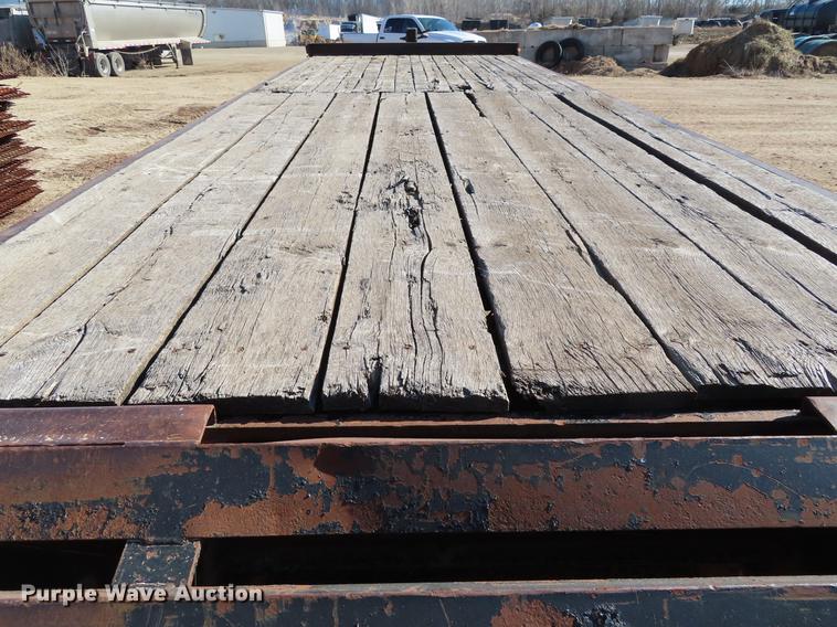 image for item DF7728 2005 Towmaster QT-50 equipment trailer