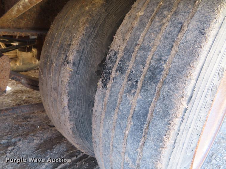 image for item DF7728 2005 Towmaster QT-50 equipment trailer