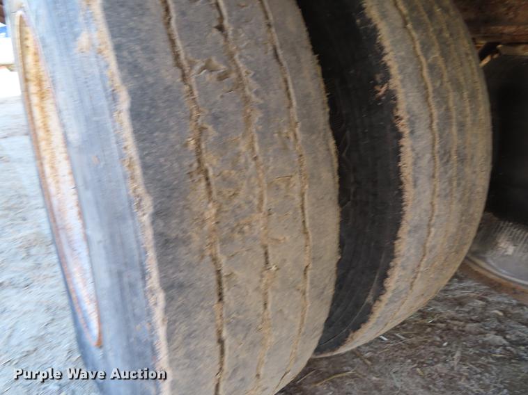 image for item DF7728 2005 Towmaster QT-50 equipment trailer