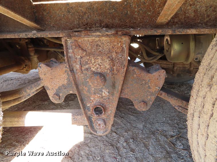 image for item DF7728 2005 Towmaster QT-50 equipment trailer