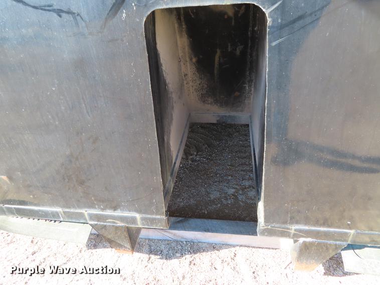 image for item DF7729 Ox Bodies steel dump bed