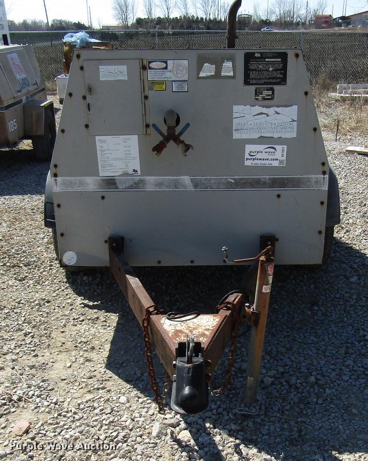 image for item DF7851 1994 Leroi air compressor