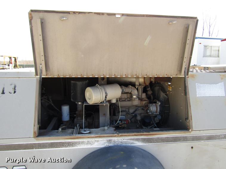 image for item DF7851 1994 Leroi air compressor