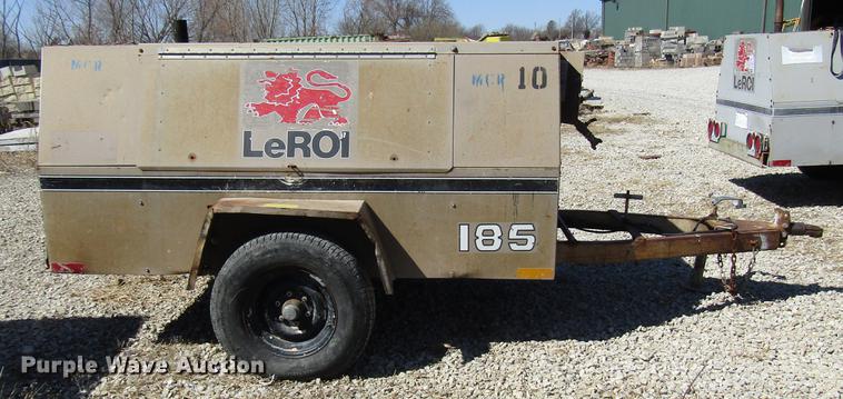 image for item DF7853 1992 Leroi air compressor